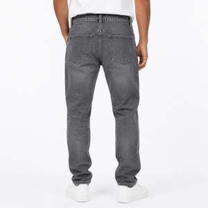 Jeans en denim délavé sur mesure pour homme, coupe slim, style décontracté, tissu respirant pour homme - Product Image 2