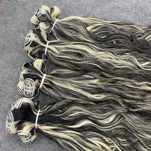 Offre Spéciale Cheveux Humains Vietnamiens Couleur Piano Ondulés Naturels Tissage à la Machine Qualité Supérieure Couleur Personnalisable Cuticule Intacte - Product Image 6