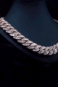 Collar de cadena cubana Miami con incrustaciones de moissanita de corte baguette de 16 mm, personalizado, en plata 925, estilo hip hop, a bajo precio. - Product Image 2