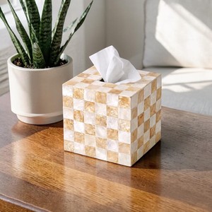 Boîte à mouchoirs en bois faite à la main avec incrustation de nacre pour la décoration de la maison - Product Image 5