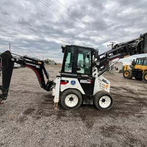 รถตักไฮโดรมีค HMK 62SS รถตักตีนตะขาบสำหรับงานหนัก เครื่องยนต์ดีเซล รับประกัน 2 ปี ขายดี - Product Image 1