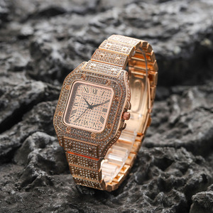 Montre carrée à quartz tendance 2026 pour homme, bracelet en acier inoxydable, cadeau pour chanteur hip-hop, avec cadran en verre et affichage à aiguilles, étanche - Product Image 3