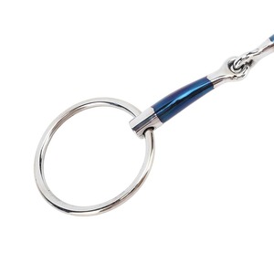 Bocado de equitación inglés profesional desarrollado para un manejo preciso y un rendimiento consistente en el entrenamiento en arena. - Product Image 3