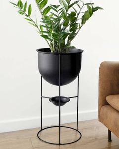 Pot de fleurs en métal artisanal, durable, pour jardin intérieur/extérieur, balcon, terrasse, décoration intérieure et décoration artisanale. - Product Image 5