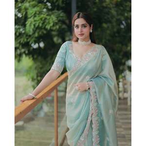 Saree de soirée avec broderie de séquence et de cordon - Product Image 6