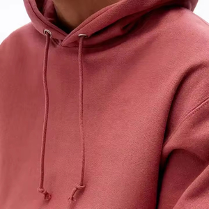 Ensemble sweat à capuche et short pour homme, coupe classique, streetwear personnalisé, très vendu en hiver, qualité supérieure, 100% coton, design respirant - Product Image 3