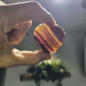 Piedra hinchada de cristal Natural tallada de ágata de corazón de fluorita a granel de calidad Premium para puesta a tierra, herramienta de curación Feng Shui de meditación - Product Image 1