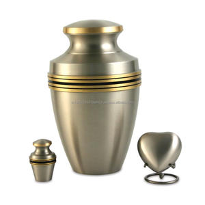 Urnas de Cremación de Latón al por Mayor para Cenizas Humanas Adultas, Acabado de Estaño Grabado, Diseños Personalizables, Estilo Americano Conmemorativo - Product Image 1