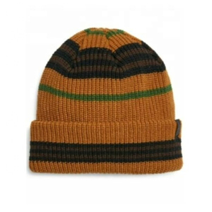 Gorro de Invierno Personalizado con Estampado Multicolor, Gorro de Punto Grueso y Suave con Orejeras, Gorro Básico - Product Image 5