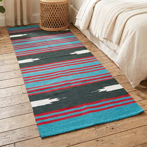 Tapis de sol en jute rayé naturel avec motif tribal pour une décoration organique moderne, côtière, scandinave et Wabi Sabi - Product Image 4