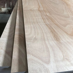 Contrachapado de Okoume de Vietnam 4x8 de 18 mm, Lámina Impermeable Reutilizable para Encofrados de Construcción E1 - Product Image 1