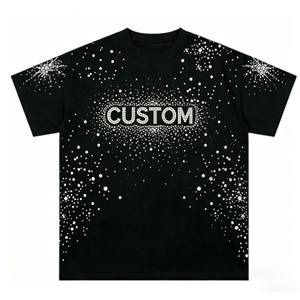 T-shirt noir personnalisé avec strass, tee-shirt graphique streetwear orné de cristaux, t-shirt premium avec strass, logo personnalisé en cristal - Product Image 4