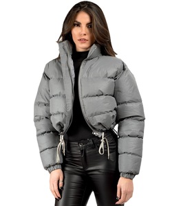 Chaqueta Corta Acolchada para Mujer, Temporada de Invierno, Diseño Personalizado al por Mayor, Chaquetas de Burbuja Unisex 2026, Chaqueta de Burbuja Ligera con Relleno de Plumón - Product Image 1