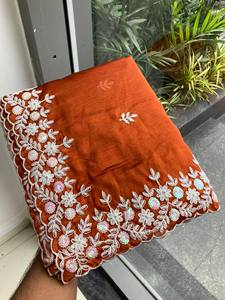 Sari de Seda Rangoli Suave Premium con Bordado C-Pallu y Borde con Trabajo de Corte - Product Image 2