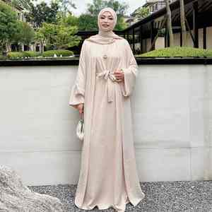 Abaya décontractée moderne bleu ciel pour femme, élégante et modeste, style Dubaï, légère, respirante, à manches longues, col bateau, longueur ras du sol - Product Image 5