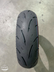 Neumático de motocicleta sin cámara 350 10 10090 10 con agarre premium para conducción urbana - Product Image 5