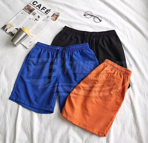 Shorts de plage décontractés pour hommes, écologiques, respirants, amples, à séchage rapide, couleur unie, longueur genou, taille mi-haute, en maille, haute qualité - Product Image 6