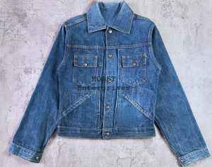 Chaqueta Vaquera Vintage Personalizada para Invierno, Estilo Formal y Casual, con Parches, Bordados y Decoración de Botones - Product Image 5