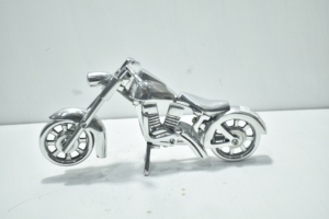 มอเตอร์ไซค์วินเทจคุณภาพเยี่ยม งานแฮนด์เมด ตกแต่งบ้าน สวยงาม พร้อมจำหน่าย - Product Image 4