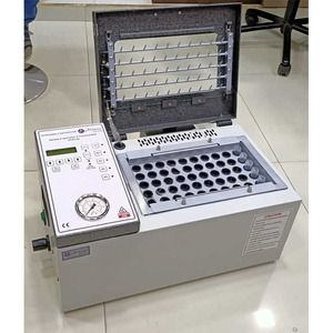 Évaporateur d'azote à concentration de 144 échantillons entièrement automatique et contrôlé par microprocesseur, le plus vendu, à un prix de marché raisonnable - Product Image 1