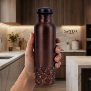 Bouteille d'eau Daystar Trade 99% cuivre 34 oz, anti-fuite, sans BPA, avec design classique et couvercle pour les voyages et le camping - Product Image 2