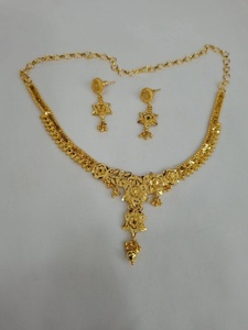 Ensemble de collier en or massif 22 carats pour femmes, collier floral en or jaune authentique avec boucles d'oreilles assorties, bijoux de mariée indiens - Product Image 2