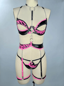 Ensemble de lingerie sexy en cuir PU pour femmes, imprimé zèbre rose, broderie à la main, dentelle, soutien-gorge, culotte, jarretière, harnais, 4 pièces, vêtements de club fétichistes - Product Image 6