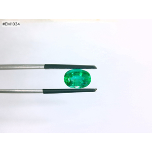Esmeralda Zambiana Natural, Corte Ovalado Facetado, 4.04ct, Alta Calidad, Gema Suelta para Joyería - Product Image 1
