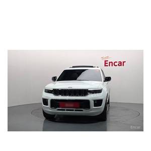 Jeep Cherokee 3.6 Overland 2023, Volante a la Izquierda, Caja de Cambios Automática, con Cámara Trasera, 19,790 km - Product Image 3