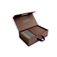 Boîte cadeau rigide de luxe de qualité supérieure, emballage personnalisé imprimé, impression offset 4 couleurs CMYK, carton offset, finition gaufrée fantaisie/kraft