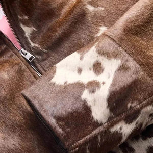 Chaqueta de Lona con Pelo de Vaca para Invierno, Diseño Superior, Unisex, Cuello Alto, Manga Larga, 100% Cuero de Alta Calidad, Personalizable en la Parte Delantera - Product Image 3