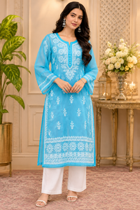 Kurti droit pour femme en Georgette bleu ciel de qualité supérieure, brodé Chikankari, tenue ethnique traditionnelle de Lucknow pour la vente en gros - Product Image 1