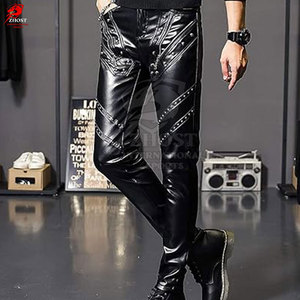 กางเกงหนังผู้ชายทรงเท่ห์ขายดีจากโรงงาน เหมาะสำหรับนักขี่มอเตอร์ไซค์และใส่ลำลองในชีวิตประจำวัน - Product Image 2