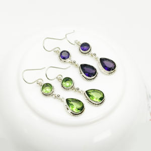 Pendientes Colgantes de Plata de Ley 925 con Peridoto Oxidado |   Pendientes de Peridoto Natural en Forma de Gota |   Joyería de Plata con Piedras Preciosas al por Mayor - Product Image 1