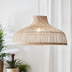 Vente flash - Abat-jour en rotin naturel, lampe suspendue rustique faite à la main pour la maison et l'hôtel, vente en gros au Vietnam - Product Image 4