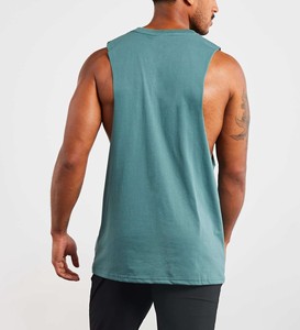 Débardeur de sport pour homme, nouveau design personnalisé du fabricant, respirant, écologique, avec logo frontal, trou pour le bras, prix bas, 100% coton, haute qualité - Product Image 3