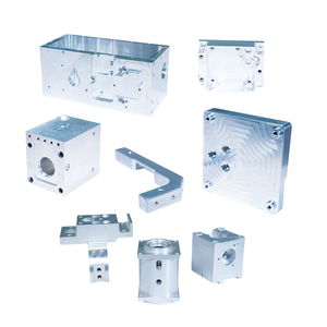 Fabrication de pièces de machines en métal et en acier inoxydable par fraisage et tournage CNC de haute précision, fabriquées en Thaïlande. - Product Image 2