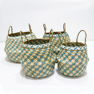 Panier de rangement rond en feuille de palmier naturelle, durable et tendance, écologique, bleu, panier à linge, sac tissé à la main - Product Image 3