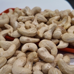 Vietnam Origin HALAL White Cashew <b>Nuts</b> W210 Premium Quality <b>Kernels</b> for Wholesale and Food Ingredient Supply - Product Image 1