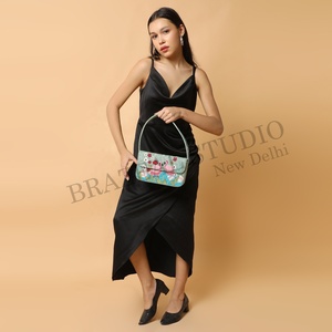 Nuevo Bolso de Mano BRAZEAL STUDIO para Mujer, Diseño de Moda, con Cuentas, Patrón Geométrico, para Cubrir el Hombro, para Bodas - Product Image 4