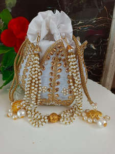 Nouvel arrivage superbe sac à main en relief imprimé multicolore Zardozi Work Bridal Evening Purse Women Traditional Potli String Purses - Product Image 3