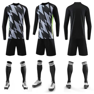 Tenue de football OEM pour adultes, nouvelle conception personnalisée par sublimation et tailles sur mesure, uniformes de football unisexes - Product Image 4