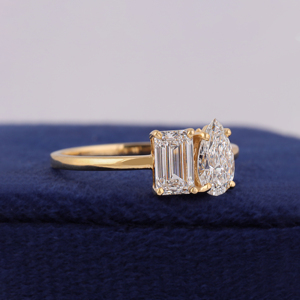 Anillo de Compromiso Toi Et Moi con Diamante de Laboratorio de 2.50 TCW, Oro de 14K, Corte Esmeralda y Pera Brillante, Lujoso para Mujer, Certificado IGI - Product Image 2