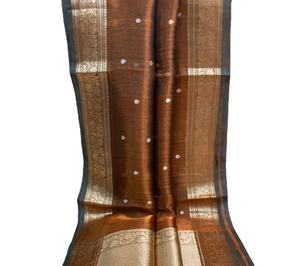 Saree de créateur léger en coton et soie imprimé et brodé pour les mariages Saree de créateur de style long - Product Image 1