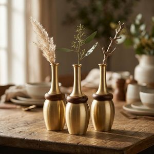 Jarrón de latón satinado hecho a mano de 5 cm con cinturón de madera y collar de sheesham para decoración del hogar, hoteles, bodas, mesas y regalos. - Product Image 2