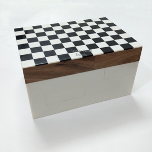 Rectangular Wooden <b>Storage</b> <b>Box</b> with <b>Black</b> and White Checkerboard Lid Minimalist Design <b>for</b> Bedroom Use - Product Image 2