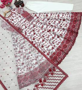 Lanzamiento del Nuevo Conjunto de Fiesta de Diseñador: Top, Pantalón Palazzo y Dupatta en Georgette Sintética de Alta Calidad - Product Image 6