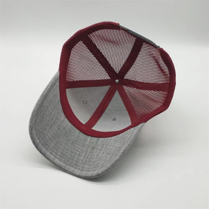 Gorra Trucker de Malla de 6 Paneles Gris y Roja Personalizada, Unisex, Ajustable, Estilo Casual para Adultos, para las Cuatro Estaciones - Product Image 5