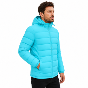 Elegante capa exterior acolchada diseñada para un confort suave, un rendimiento duradero y un calor confiable para el uso diario informal en invierno. - Product Image 2