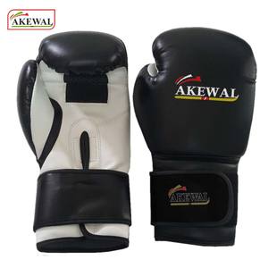 ถุงมือชกมวย Akewal OEM แบบกำหนดโลโก้เอง หนังวัวแท้ 100% พร้อมสายรัดข้อมือปรับได้ สำหรับฝึกซ้อมและต่อสู้ ใช้ได้กับทุกคน - Product Image 6